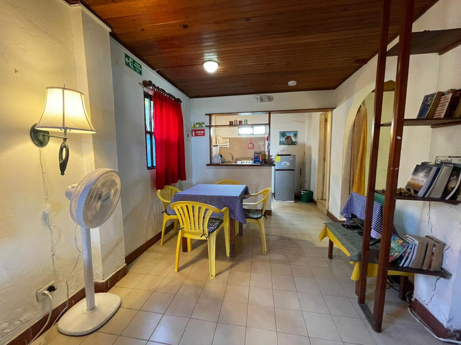 Caribbean Queen - Apartamento Con Vista Al Jardin #2 San Andrés Exterior photo